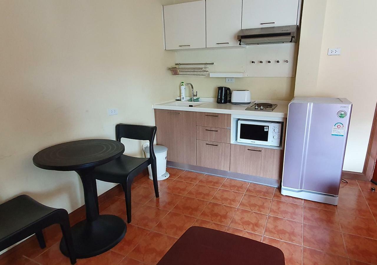 Patong Karlssons Hotel Eksteriør billede
