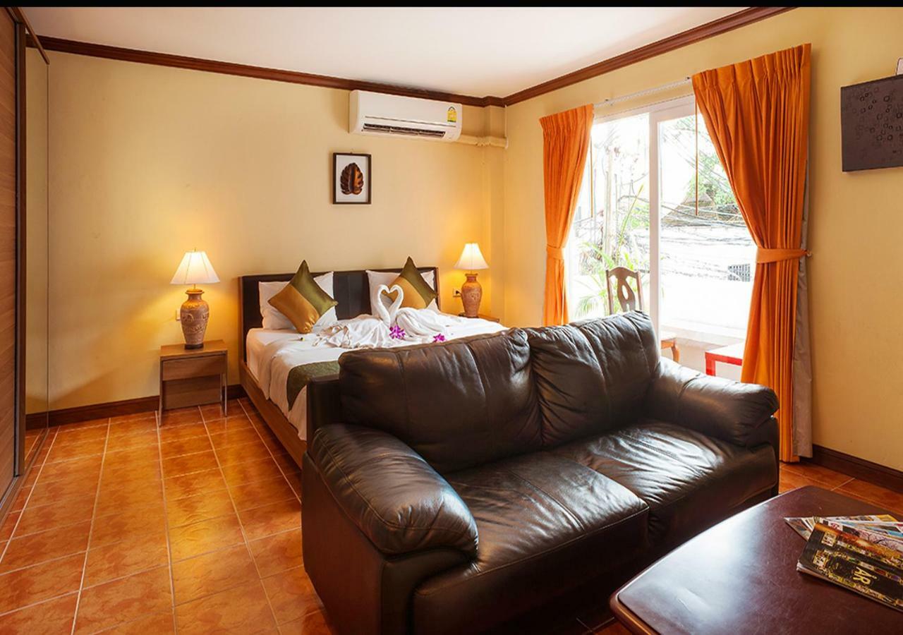 Patong Karlssons Hotel Eksteriør billede